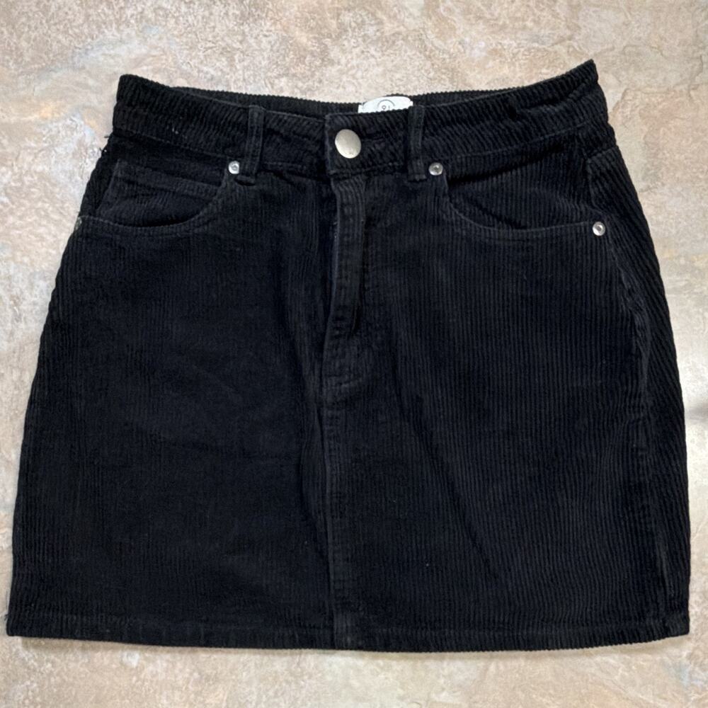 Cotton On Black Corduroy Mini Skirt Women’s Size 6 Button Pockets Casual